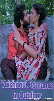 Vaishnavi Romance in Outdoor (2022)